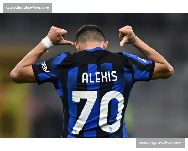 诺丁汉森林续约科特迪瓦后卫博利至 2026 年，34 岁老将留队