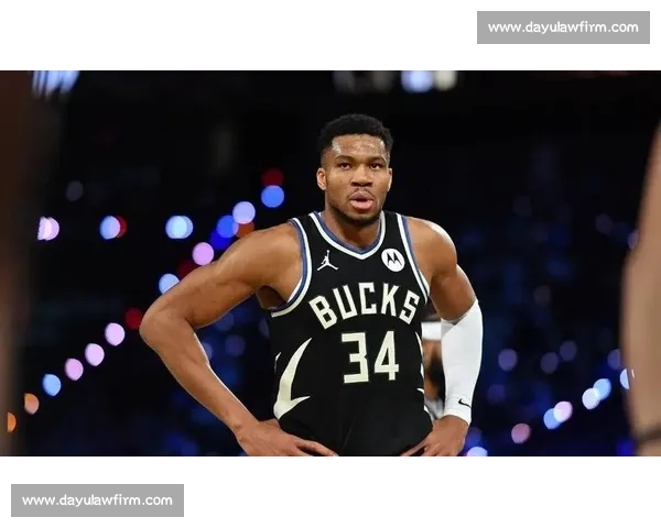 Shams：雄鹿围绕字母哥留队重建，战术核心回归希腊怪兽持球主导